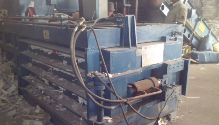 350公斤空氣壓縮機(jī)