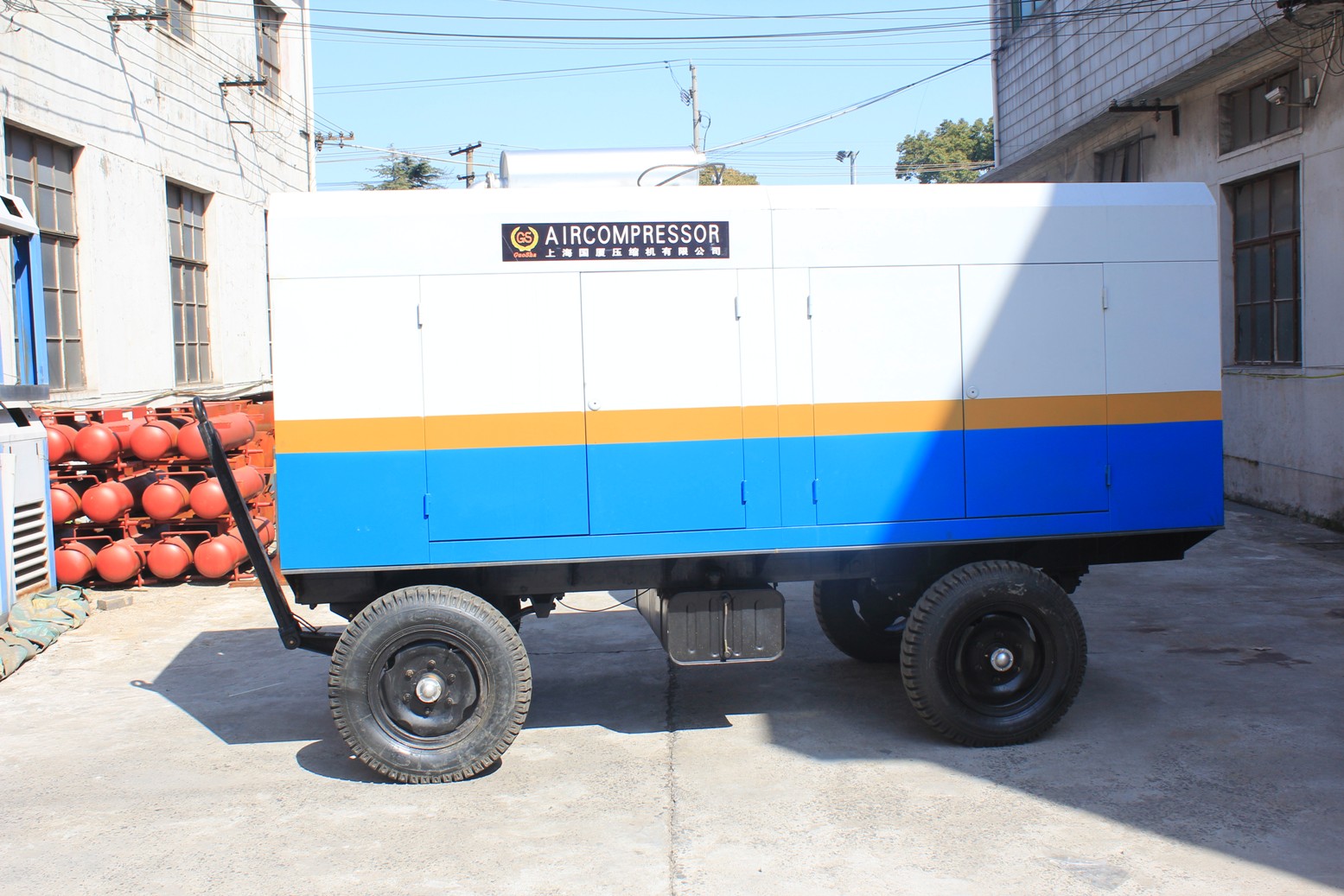 移動式螺桿空壓機（節(jié)能型50%）